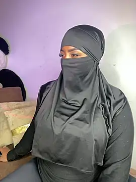 yasmin georgina online show from 04/27/26, 07:28