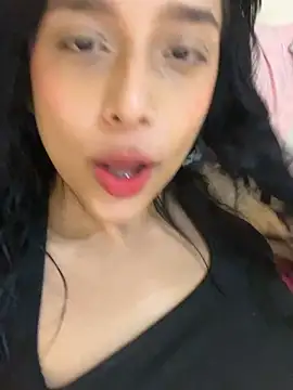 Snapshot of milakitti chatting on 05/01/26, 08:13 milakitti online show from 05/01/26, 08:13