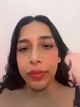 Snapshot of milakitti chatting on 05/10/26, 07:02 milakitti online show from 05/10/26, 07:02