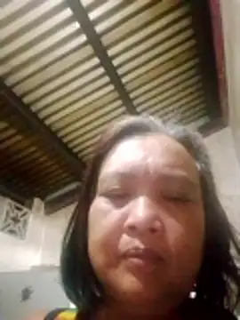 jeanyummytits online show from 05/15/26, 07:54
