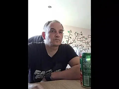 Piotr481 online show from 04/25/26, 03:31