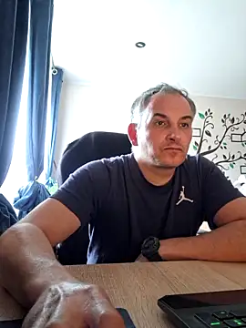 Piotr481 online show from 05/23/26, 02:21
