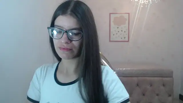 Kailee ch online show from 05/01/26, 12:43