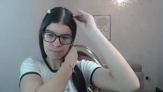 Kailee ch online show from 05/02/26, 12:43