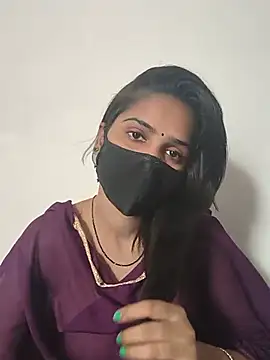 Snapshot of sexy_bhabhii chatting on 06/24/26, 08:46 sexy bhabhii online show from 06/24/26, 08:46