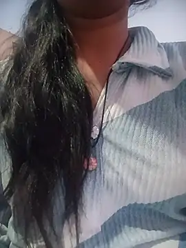 Miss Divyaa online show from 05/26/26, 02:02