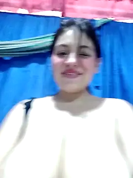 rosemilkbobs online show from 04/15/26, 04:47