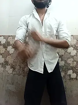 Snapshot of itsmemadhu2019 chatting on 05/17/26, 12:34 itsmemadhu2019 online show from 05/17/26, 12:34