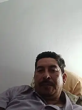 Snapshot of Fys82 chatting on 06/03/26, 04:15 Fys82 online show from 06/03/26, 04:15