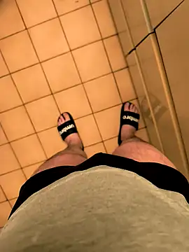 xaviier7777 online show from 04/21/26, 08:44