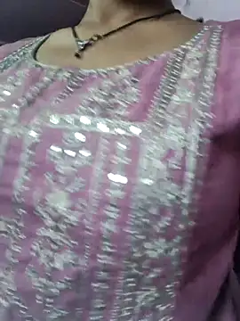 BaddieUnleashed online show from 04/27/26, 09:07