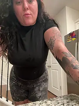 kittyykat767 online show from 06/26/26, 03:44