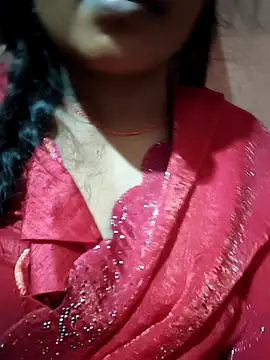 Snapshot of Sneha_xxx chatting on 05/12/26, 12:24 Sneha xxx online show from 05/12/26, 12:24