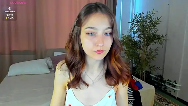 Snapshot of alis_tauber chatting on 04/19/26, 09:19 alis tauber online show from 04/19/26, 09:19