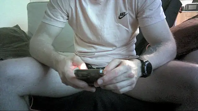 Snapshot of AlexSuperTramp94Model chatting on 05/26/26, 06:37 AlexSuperTramp94Model online show from 05/26/26, 06:37