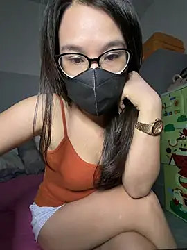 Snapshot of ZzyzyZ-009 chatting on 05/10/26, 03:28 ZzyzyZ-009 online show from 05/10/26, 03:28