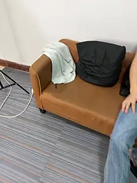 xf-110 online show from 04/16/26, 04:24