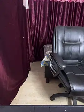 DarlingRuby online show from 04/21/26, 05:06