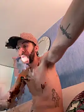 MaXWof00 online show from 04/27/26, 02:37