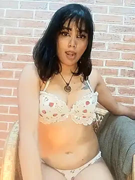 Snapshot of jellyyynspicyyy chatting on 04/29/26, 05:30 jellyyynspicyyy online show from 04/29/26, 05:30