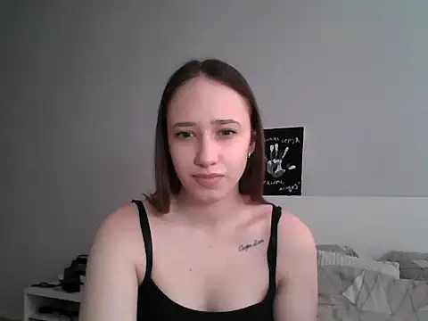 Snapshot of DarkMirel chatting on 05/08/26, 01:38 DarkMirel online show from 05/08/26, 01:38