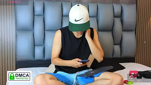 mohamed malik online show from 04/22/26, 12:39