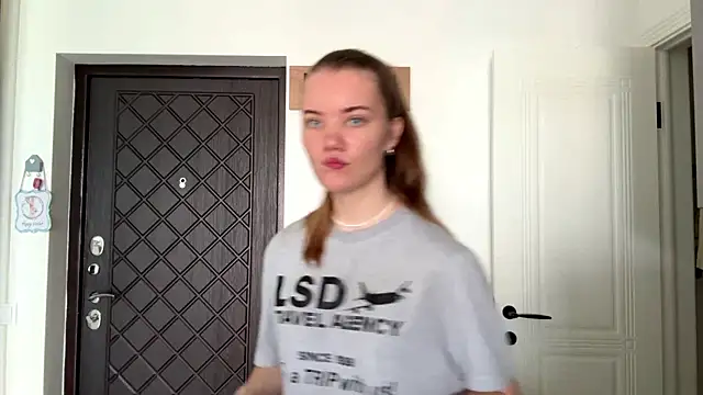 Snapshot of doana_bebriti chatting on 06/26/26, 10:08 doana bebriti online show from 06/26/26, 10:08