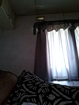 Snapshot of jhoni123foryou chatting on 05/17/26, 01:07 jhoni123foryou online show from 05/17/26, 01:07