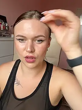 SweetLikaaa online show from 05/31/26, 05:09
