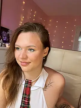 SweetLikaaa online show from 06/11/26, 03:21