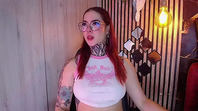 Snapshot of Atenea_Red chatting on 05/11/26, 08:17 Atenea Red online show from 05/11/26, 08:17