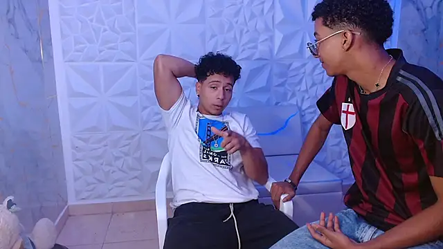 goldenjyj online show from 04/14/26, 02:34