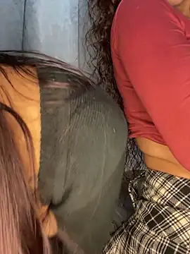 SweetTiana  online show from 04/21/26, 11:18