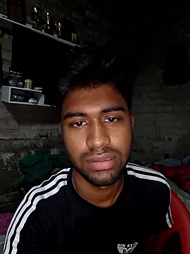 Snapshot of Indian-_boy chatting on 05/10/26, 01:44 Indian- boy online show from 05/10/26, 01:44
