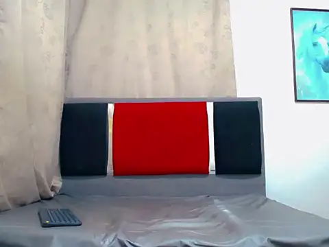 Snapshot of Alejandra_montenegro chatting on 04/28/26, 04:06 Alejandra montenegro online show from 04/28/26, 04:06