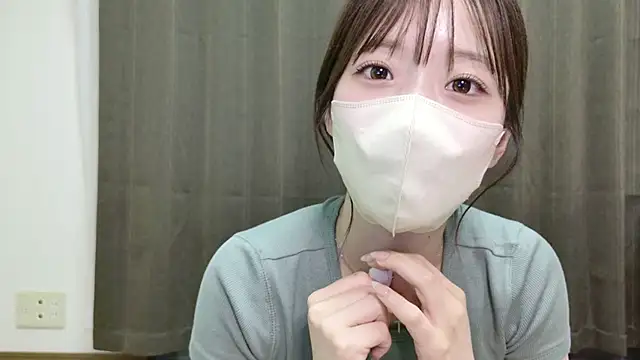 Snapshot of rei_0707 chatting on 05/29/26, 12:14 rei 0707 online show from 05/29/26, 12:14