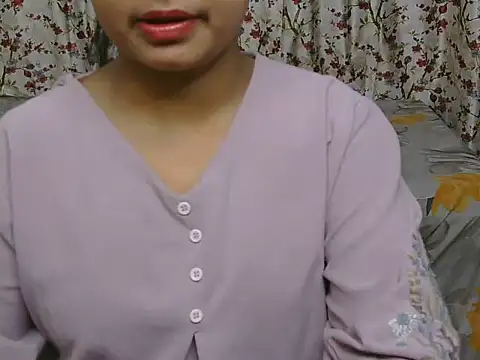 Snapshot of Avni-kumarii chatting on 05/22/26, 03:57 Avni-kumarii online show from 05/22/26, 03:57