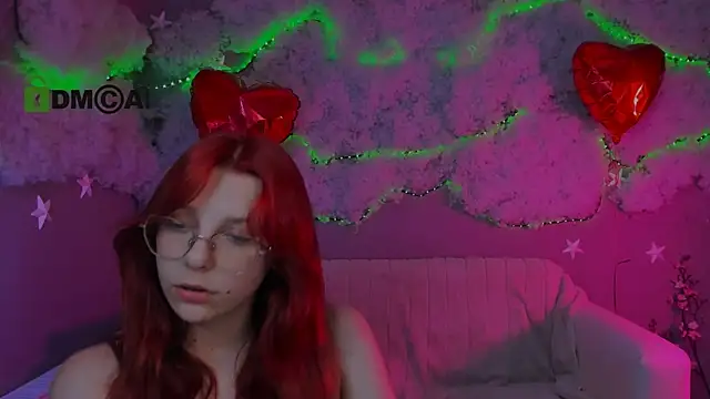 Snapshot of nymira chatting on 07/06/26, 03:03 nymira online show from 07/06/26, 03:03
