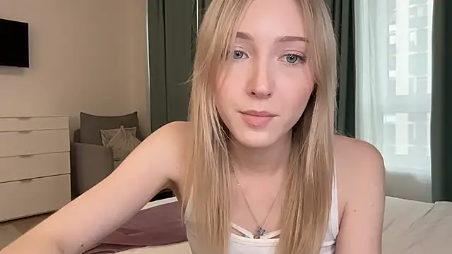Snapshot of Kattie_Petite chatting on 05/07/26, 03:17 Kattie Petite online show from 05/07/26, 03:17