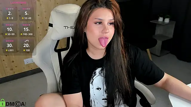 nicolewoss online show from 07/02/26, 03:06