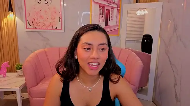 Snapshot of grecia_soler_a chatting on 06/21/26, 12:52 grecia soler a online show from 06/21/26, 12:52