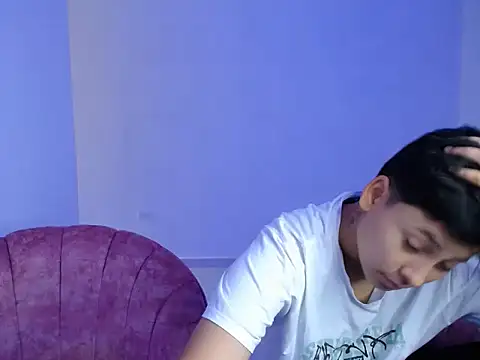 girlssextwo online show from 04/16/26, 01:45