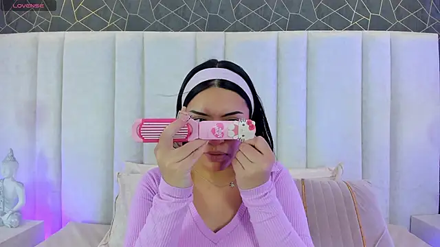 im miaadoll online show from 04/26/26, 12:14