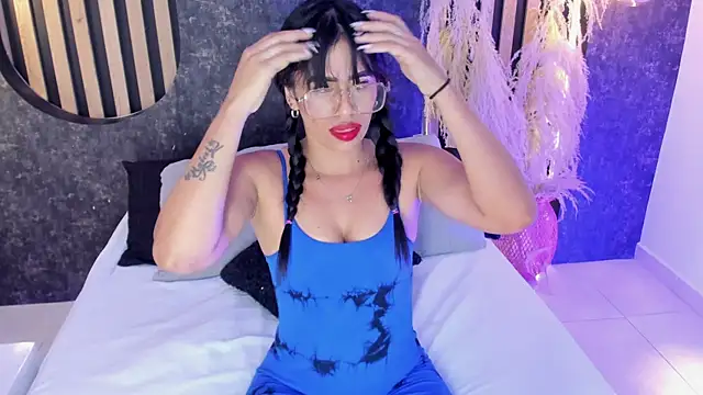 Snapshot of CatalinaRey chatting on 05/26/26, 11:17 CatalinaRey online show from 05/26/26, 11:17