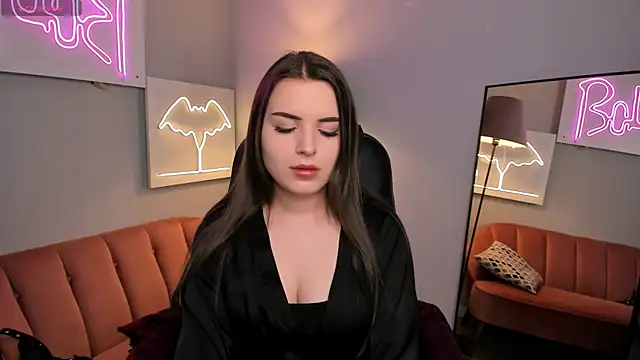 Snapshot of AliceLiador_ chatting on 05/11/26, 02:45 AliceLiador online show from 05/11/26, 02:45
