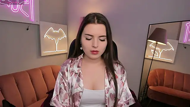 Snapshot of AliceLiador_ chatting on 06/01/26, 02:52 AliceLiador online show from 06/01/26, 02:52