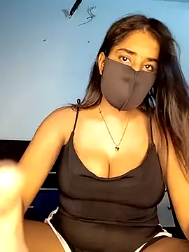 HotShanayaXO online show from 04/21/26, 05:17