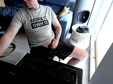 KoneserZmyslow online show from 06/10/26, 11:42