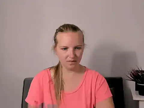 RoseTeacherX online show from 06/16/26, 05:04