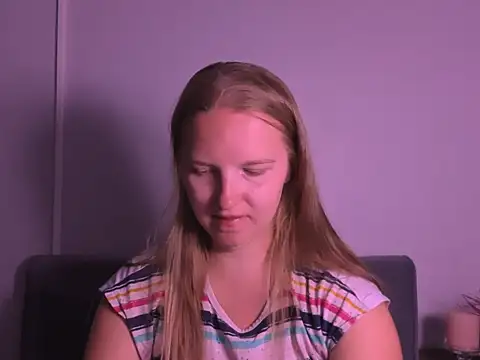 RoseTeacherX online show from 07/29/26, 06:44